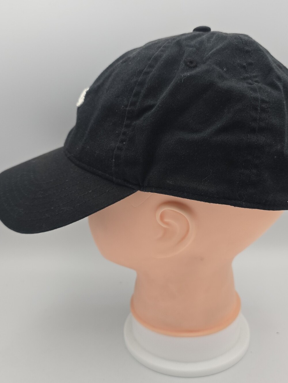 Callaway Black Cotton Twill Adjustable Strapback Golf Hat - Picture 2 of 10